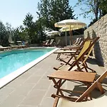 Alpine Getaway In Tuscany شاليه كوتيليانو