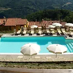 شاليه Alpine Getaway In Tuscany