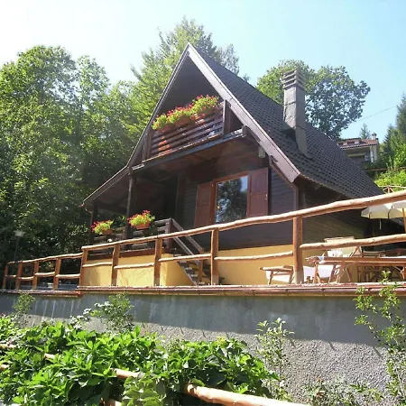 Spacious In With Swimming Pool Chalet Cutigliano