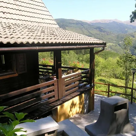 Spacious In With Swimming Pool Chalet Cutigliano